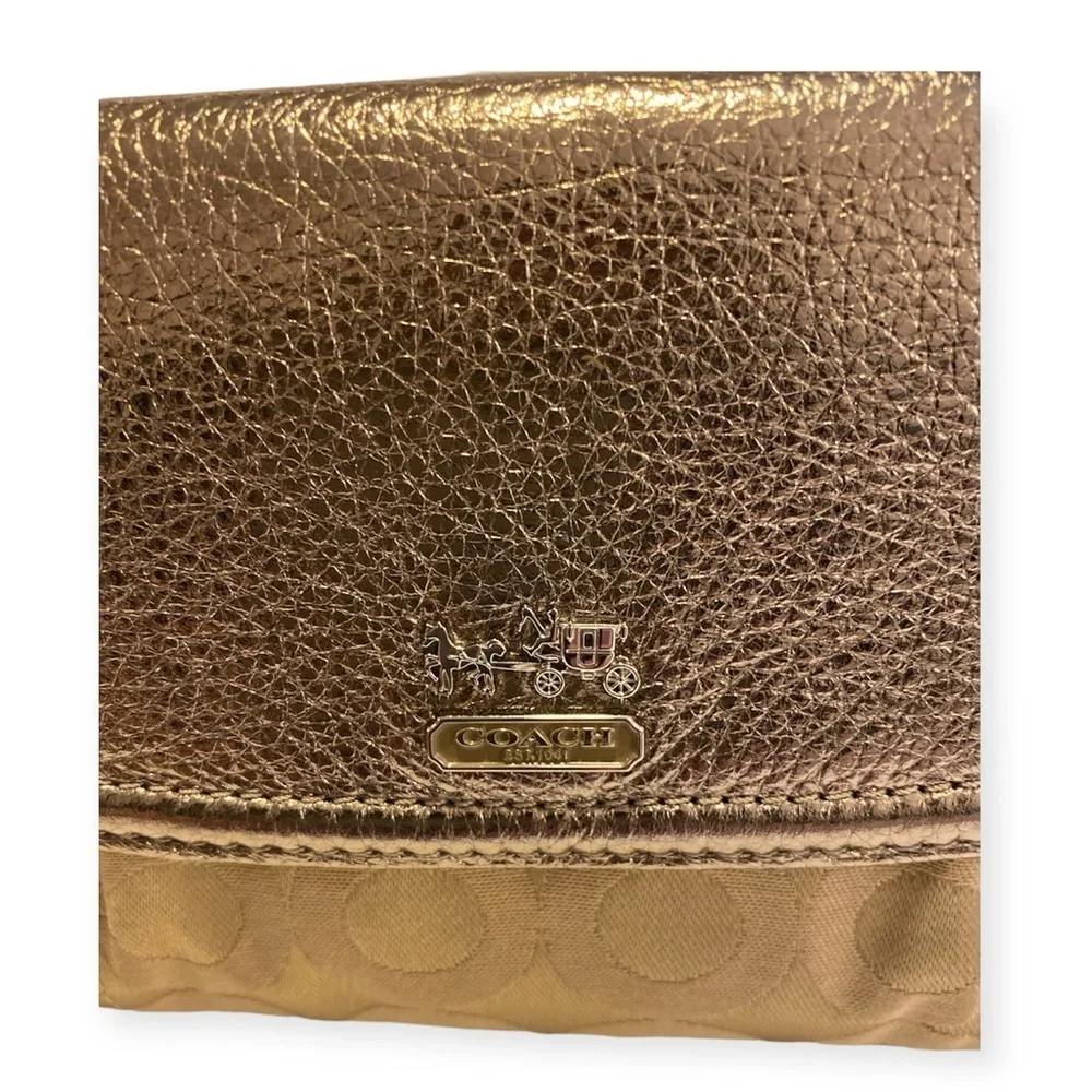 💕COACH Set Madison Metallic Silver & Tan Op Art Canvas Carryall Wallet
